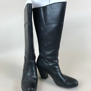 BOC Boots